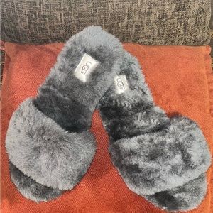 LADIES UGG FAUX SLIPPERS
